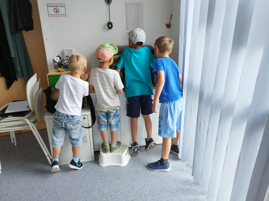 Spielende Kinder im Familienzentrum Parkstadt Schwabing